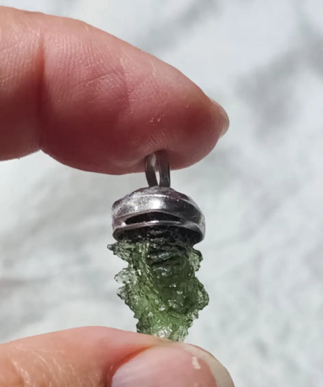 Hedgehog Moldavite Pendant, Nesměň, 1.67g