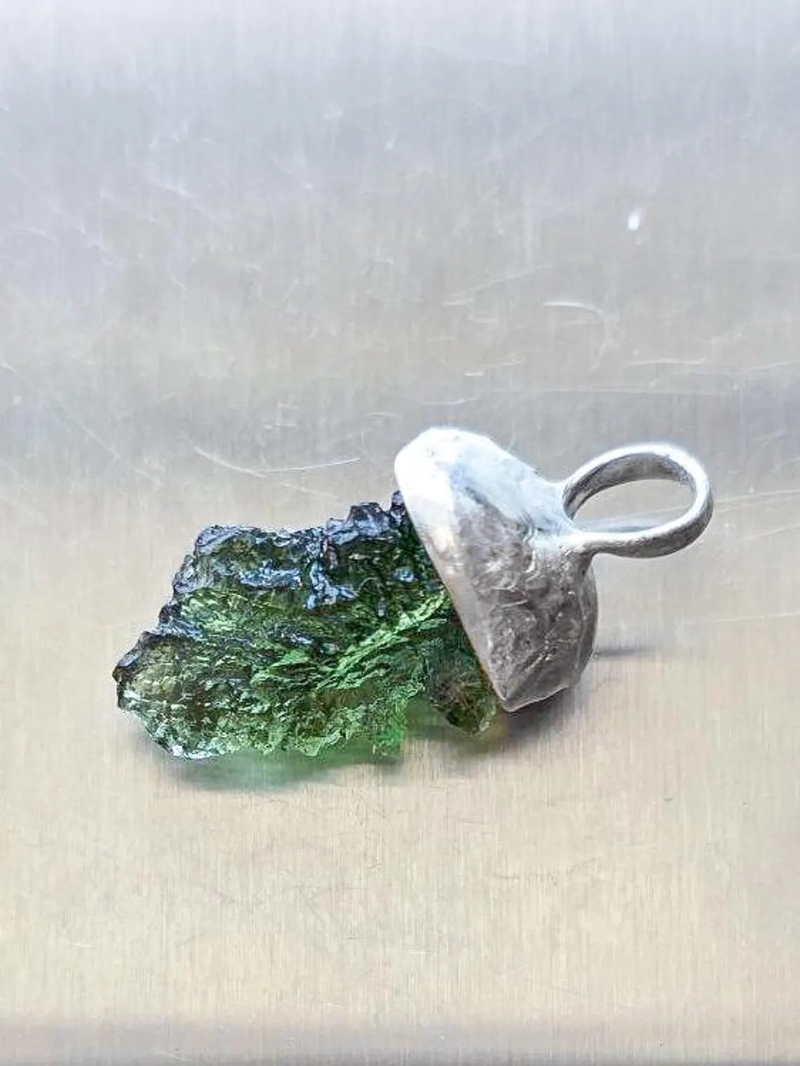 Hedgehog Moldavite Pendant, Nesměň, 1.67g