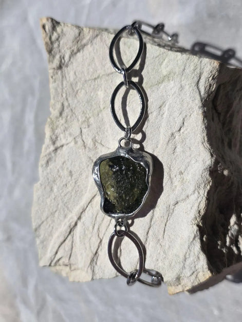 Moldavite Bracelet, Chlum, 2.5g