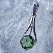 Diamond Cut Moldavite Pendant, Chlum, 0.4g