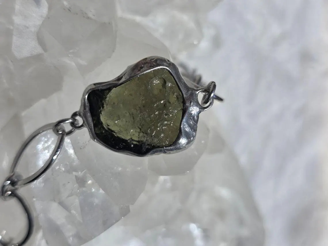 Moldavite Bracelet, Chlum, 2.5g