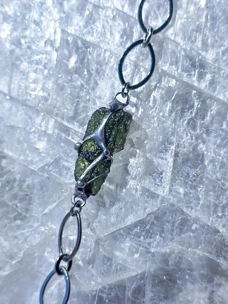 Raw Moldavite Bracelet, Chlum, 2.9g