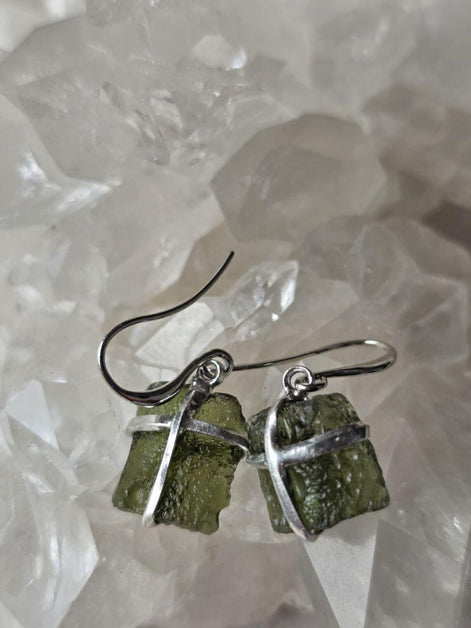 Raw Moldavite Earrings, Ločenice, 1.93g