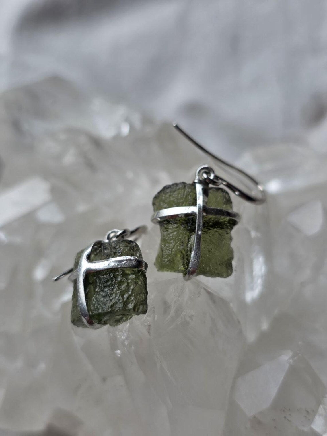 Raw Moldavite Earrings, Ločenice, 1.93g