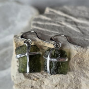 Raw Moldavite Earrings, Ločenice, 1.93g