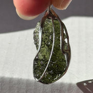 Olive green Moldavite Pendant, Nesměň, 2.90g