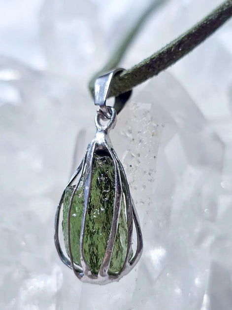 Rich Green Moldavite Pendant, Chlum, 0.75g