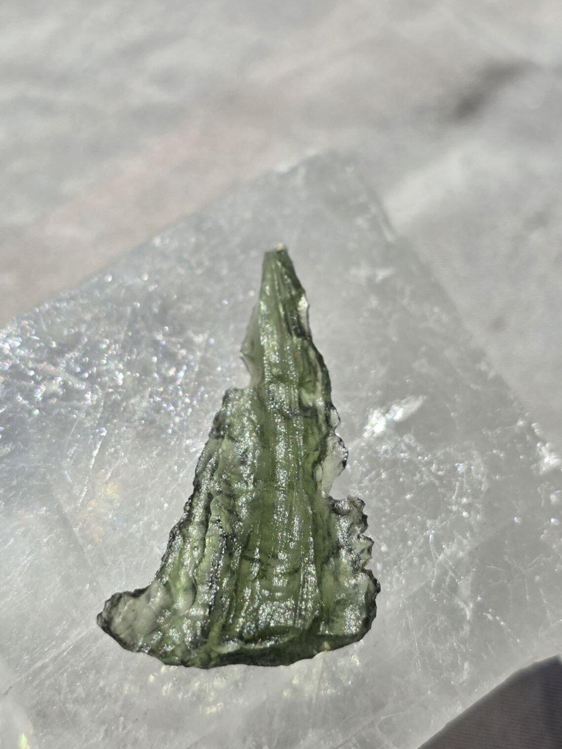 Elegant Moldavite Stone, Vrábče, 2.19g