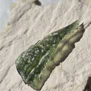 Elegant Moldavite Stone, Vrábče, 2.19g