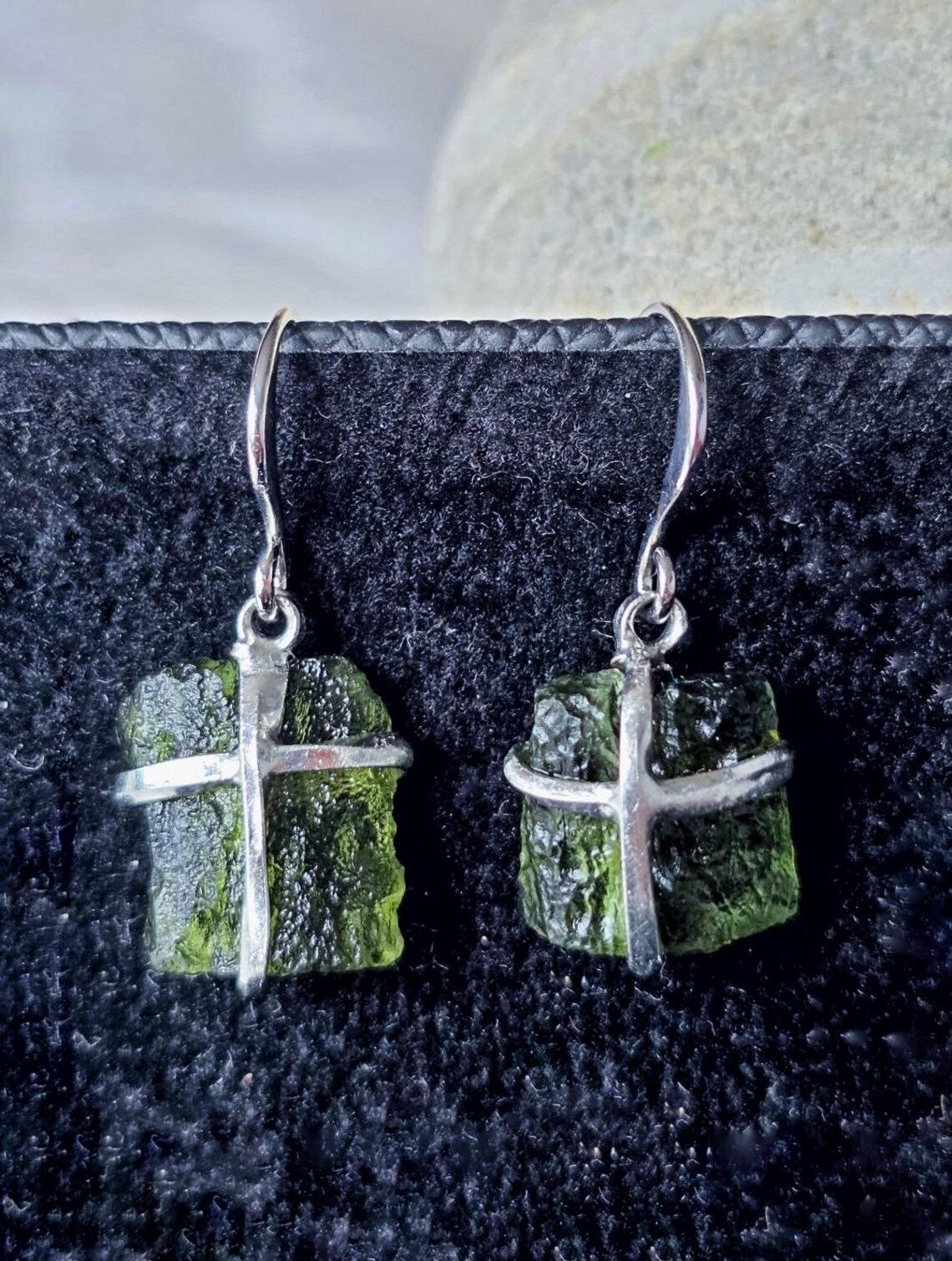 Raw Moldavite Earrings, Ločenice, 1.93g