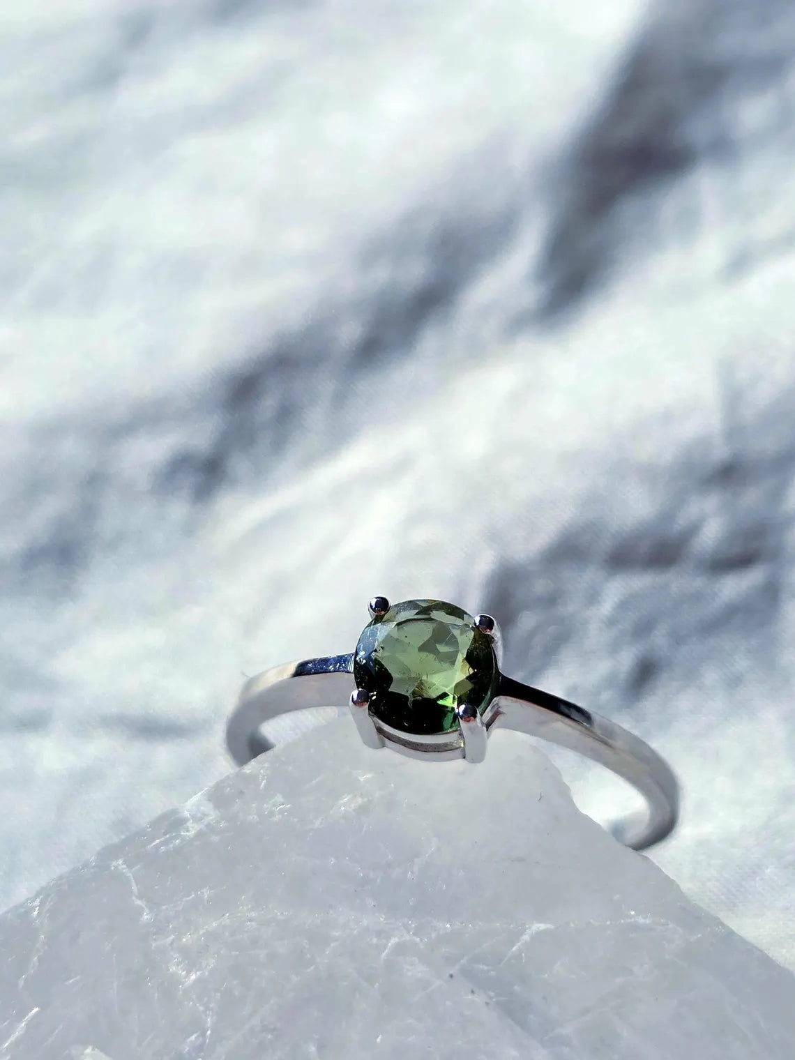 Faceted Moldavite Ring, Chlum, 0.25g