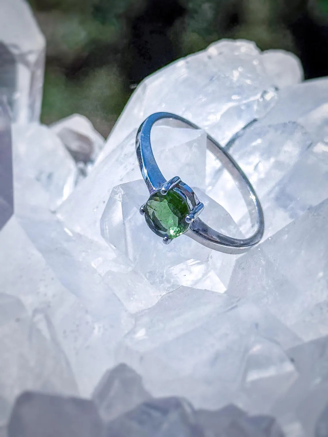 Faceted Moldavite Ring, Chlum, 0.25g
