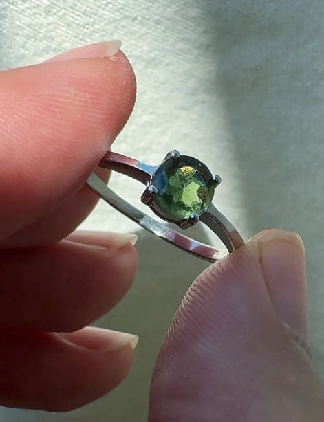 Faceted Moldavite Ring, Chlum, 0.25g
