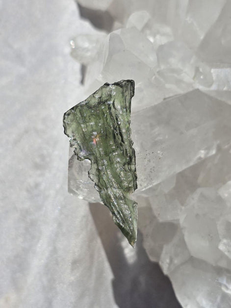 Elegant Moldavite Stone, Vrábče, 2.19g