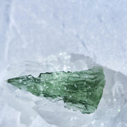 Elegant Moldavite Stone, Vrábče, 2.19g