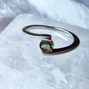 Faceted Moldavite Ring, Chlum, 0.2g