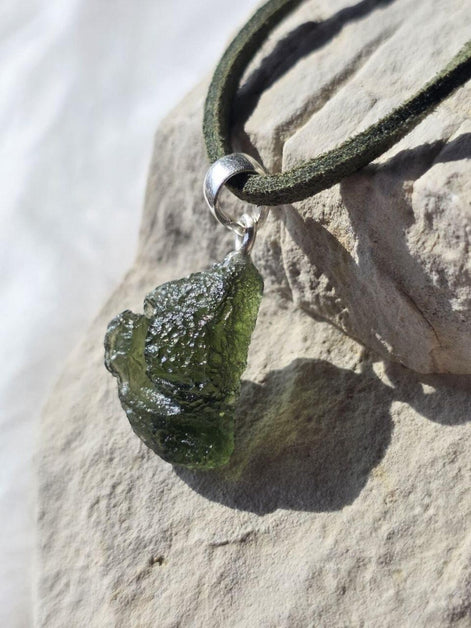 Moldavite Silver Pendant, Chlum, 2.35g