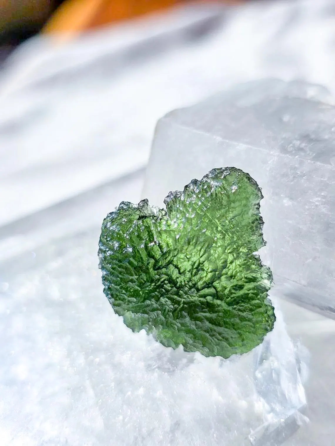 Natural Moldavite Stone, Nesměň, 8g