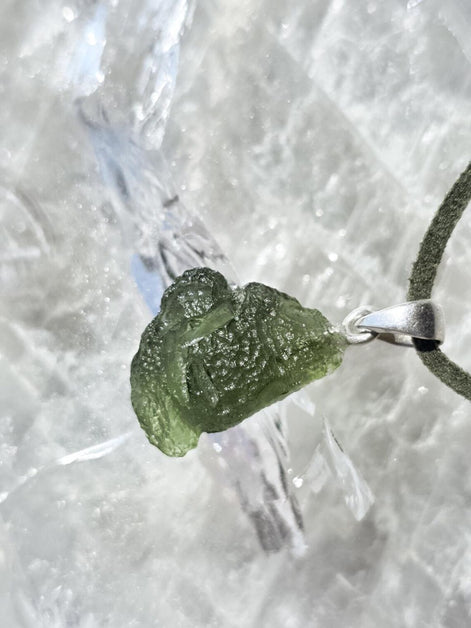Moldavite Silver Pendant, Chlum, 2.35g