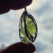 Olive-Green Moldavite Pendant, Vrábče, 2.90g