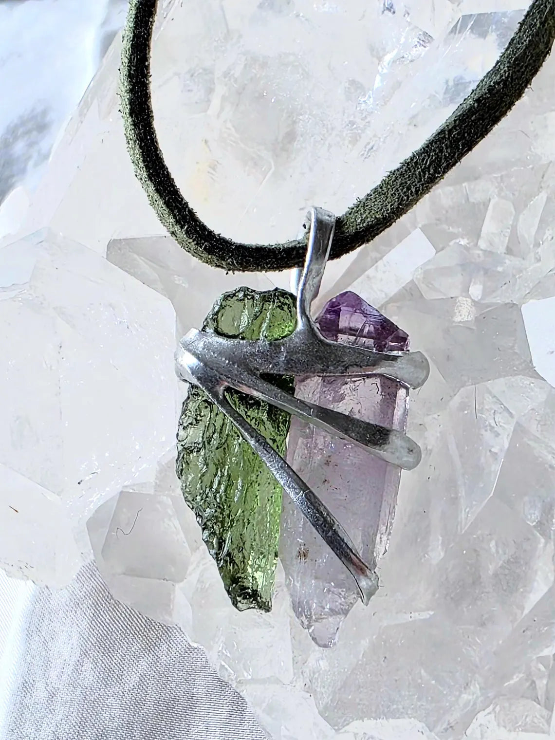 Harmony Pendant Moldavite & Amethyst, Nesměň, 0.95g