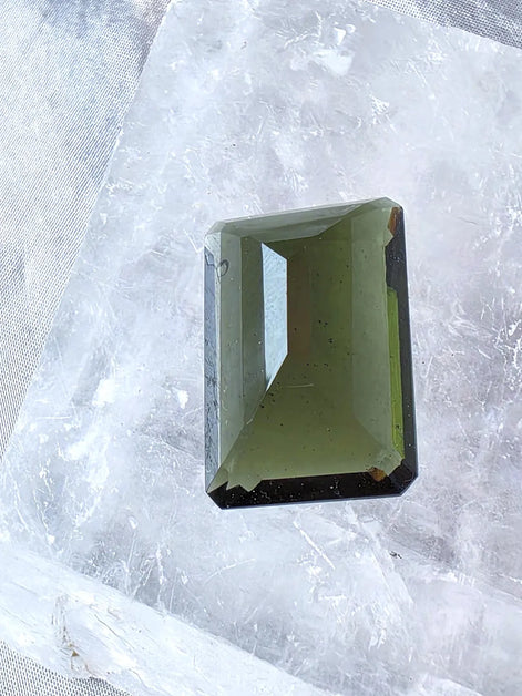 Faceted Emerald Cut Moldavite Stone, Chlum, 3.05g