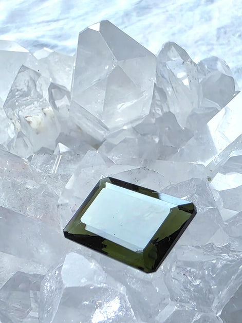 Faceted Emerald Cut Moldavite Stone, Chlum, 3.05g
