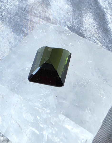 Faceted Emerald Cut Moldavite Stone, Chlum, 3.05g
