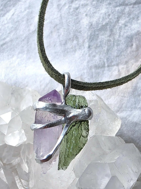 Harmony Pendant Moldavite & Amethyst, Nesměň, 0.95g