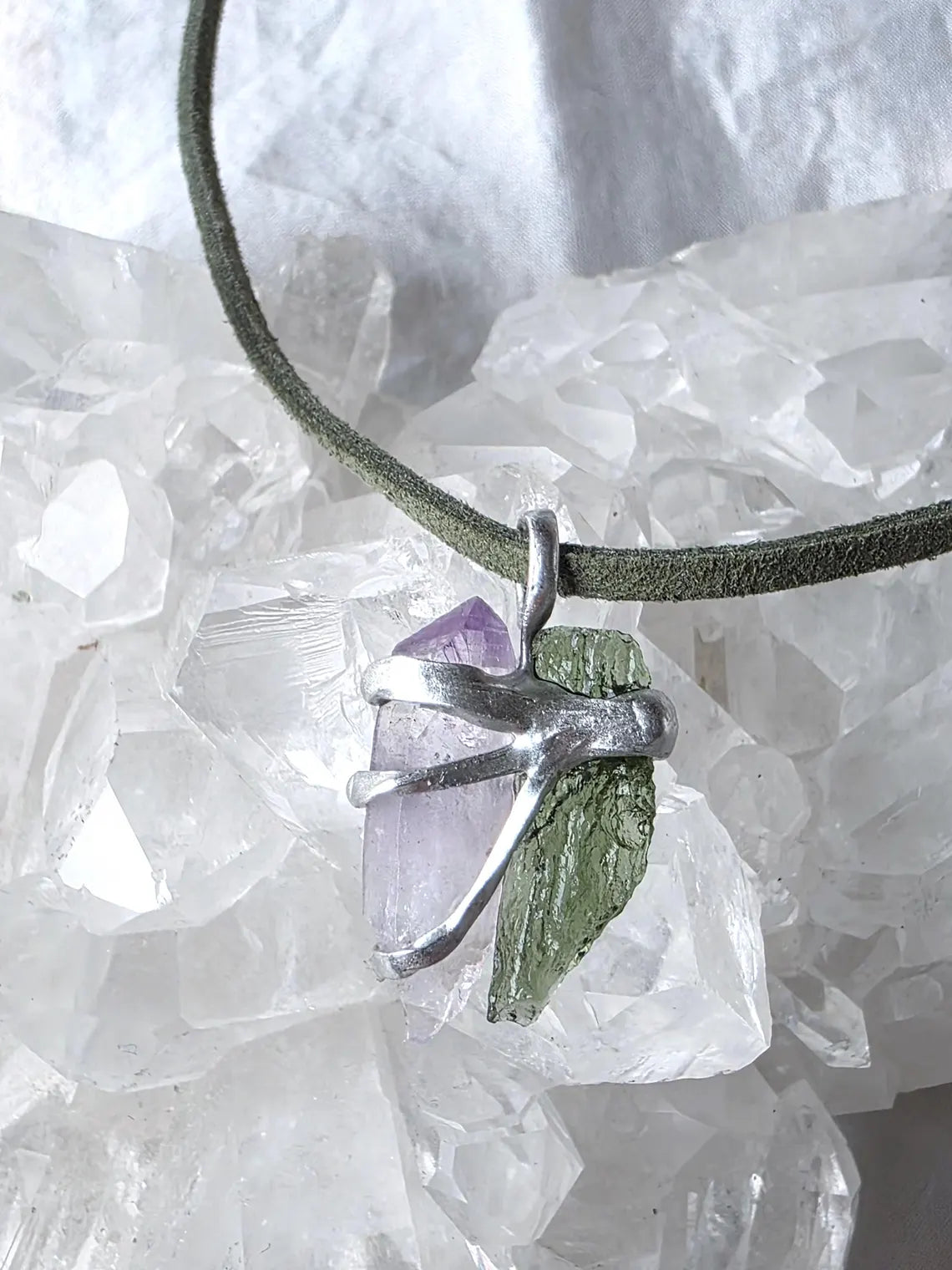Harmony Pendant Moldavite & Amethyst, Nesměň, 0.95g