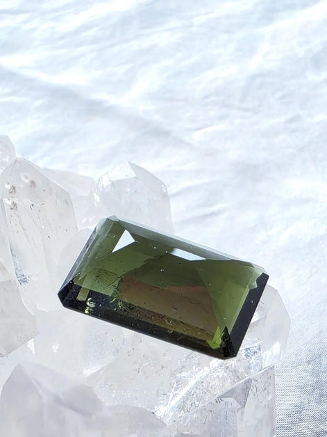 Faceted Emerald Cut Moldavite Stone, Chlum, 3.05g