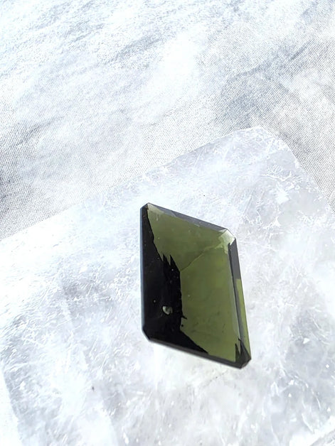 Faceted Emerald Cut Moldavite Stone, Chlum, 3.05g