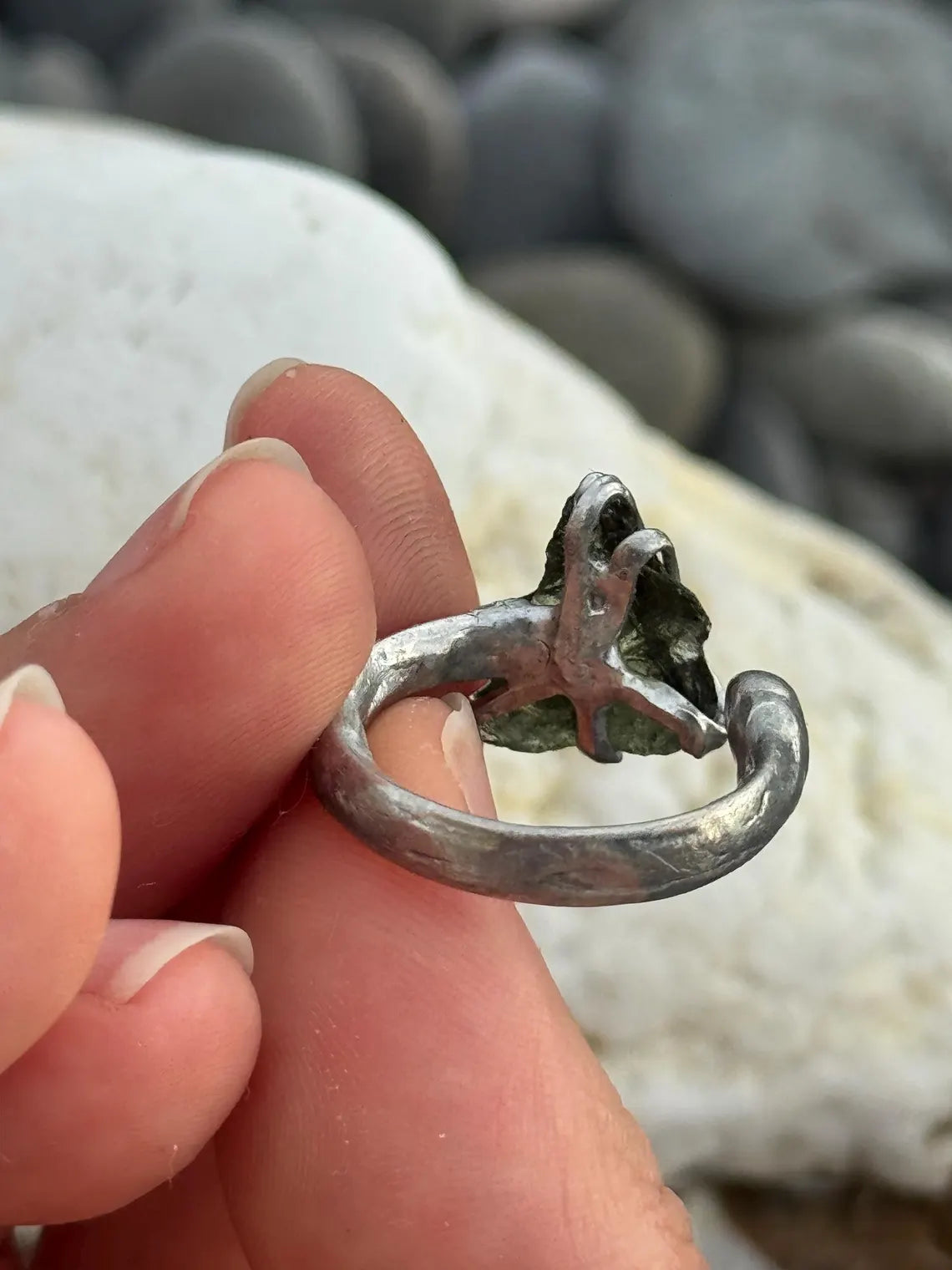 Sculptural Moldavite Ring, Chlum, 0.70g