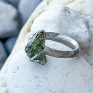 Sculptural Moldavite Ring, Chlum, 0.70g