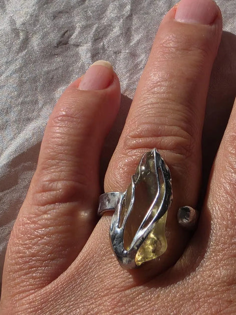 Libyan Desert Glass Ring, 1.7g