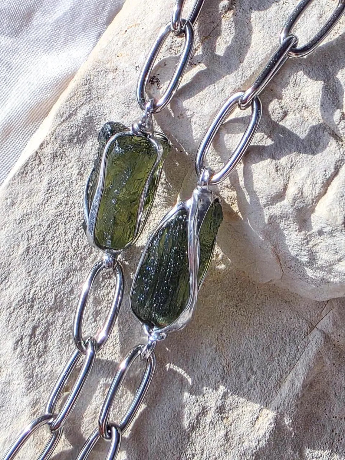 Natural Moldavite Bracelet, Chlum, 1g