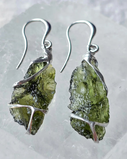 Raw Moldavite earrings with 2.31 g natural Moldavites from Vrábče in handcrafted tin alloy settings