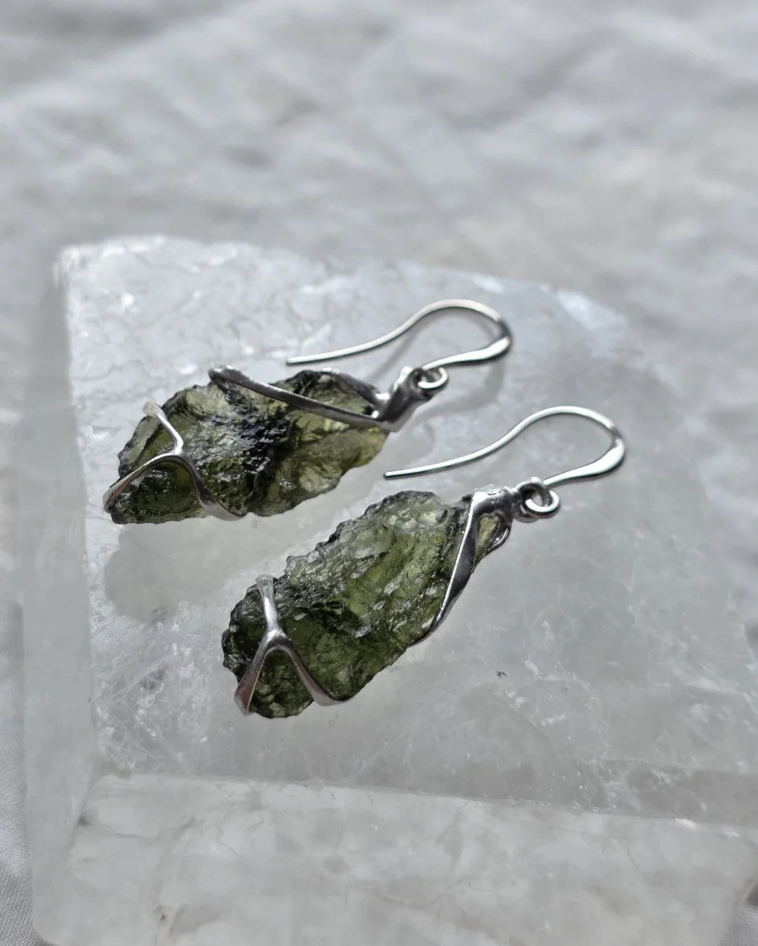 Raw Moldavite earrings with 2.31 g natural Moldavites from Vrábče in handcrafted tin alloy settings