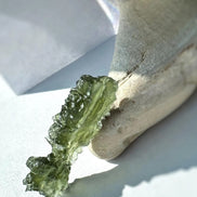 Natural green Ježkovna moldavite from Besednice, 3.9g, with a sculpted surface